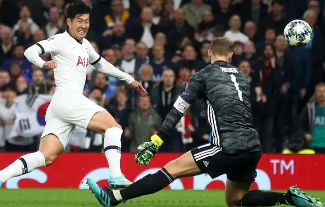 kaiyun体育综合-快攻频出：北京队利用快速反击成功扳平比分！