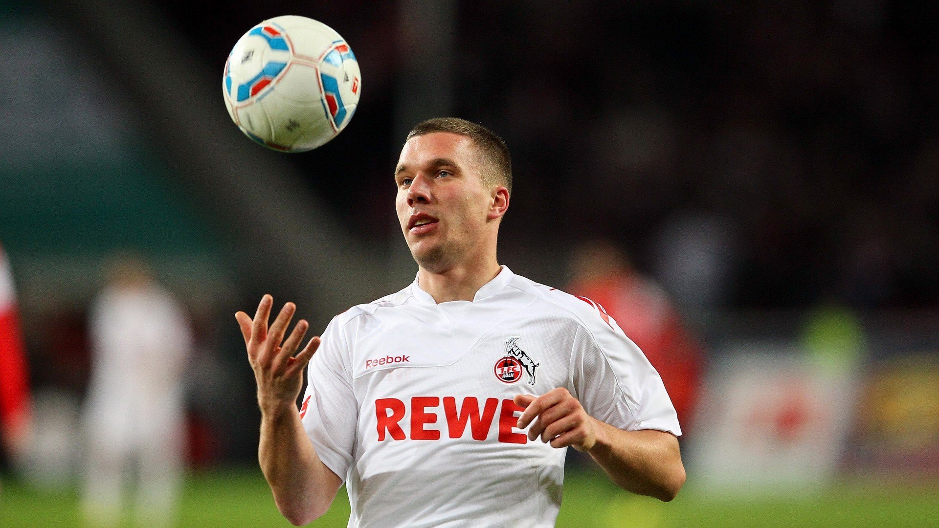 KAIYUNAPP-旅顺足球特色小镇带动区域经济快速增长，旅顺胜道室内足球场