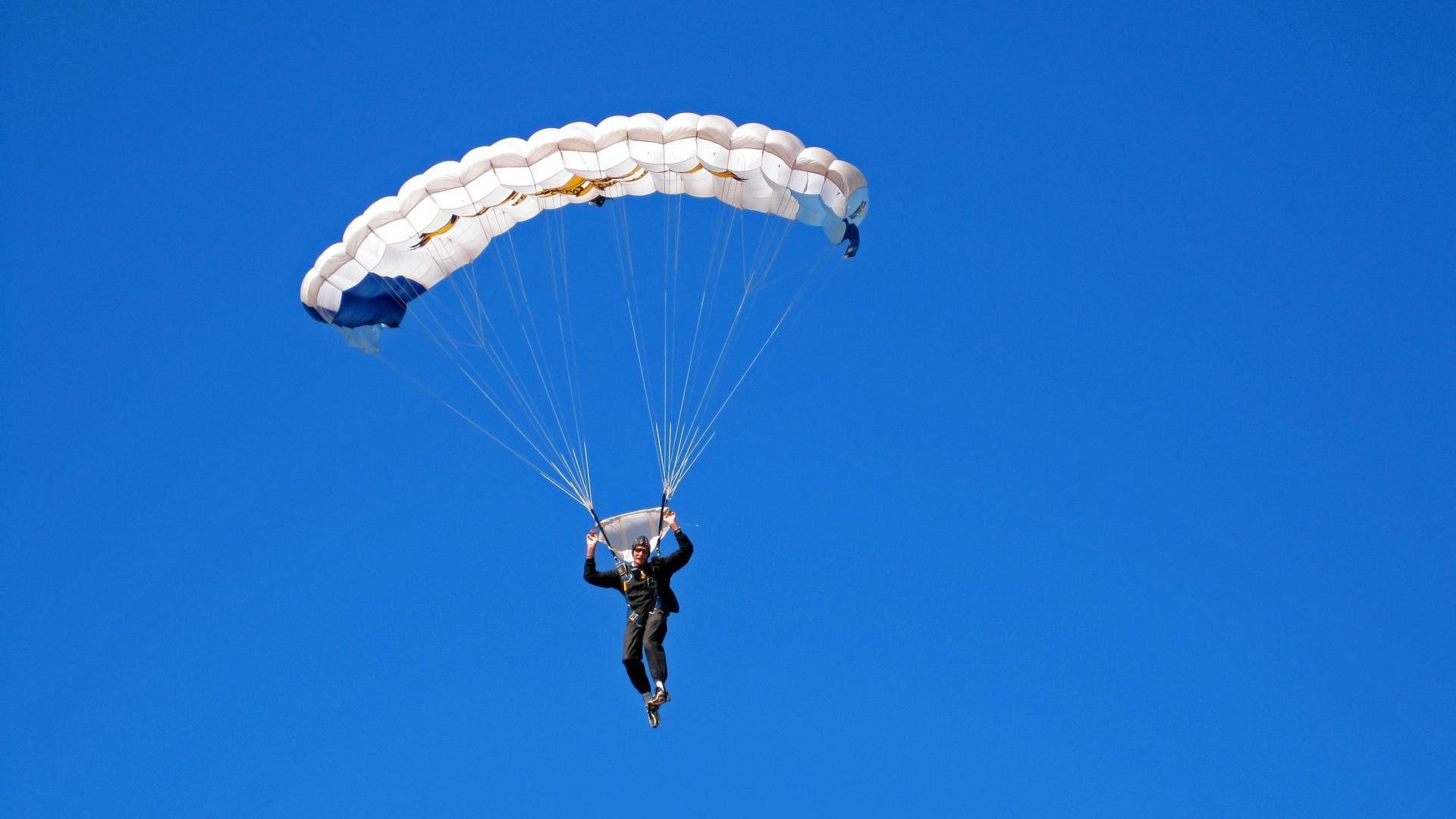 中国女篮保持技术动作规范,中国女篮运动